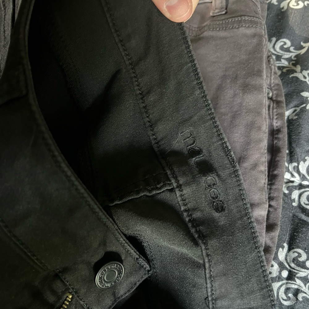 Maurice’s jeggings 2 pairs
